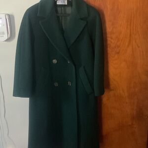 Elegant Dark Green Double-Breasted Pea Coat